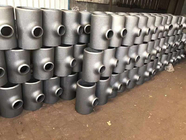Factory Provides Butt Welded Pipe Steel Tee Elbow Threaded Tee Pipe Fittings