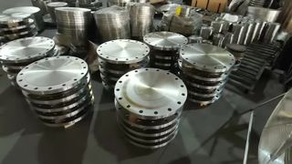 Flanges de aço forjado 150# 300# | Encaixes de tubulação resistentes à corrosão SS BW SO